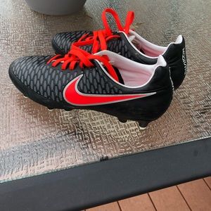 Women’s Nike Magista Soccer Cleats